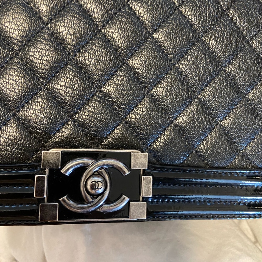 Chanel boy bag with caviar, leather and patent leather trim with gunmetal chain